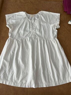 Universal Thread White Short Sleeve Gathered Peasant Top
